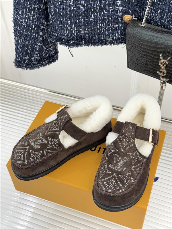 2025126113534517 310